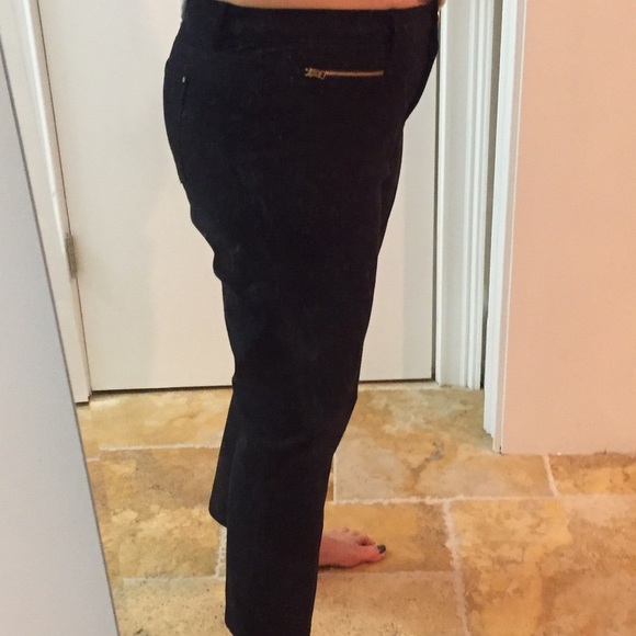 Chico's so slimming petite w/zipper & reg pockets - Picture 2 of 4