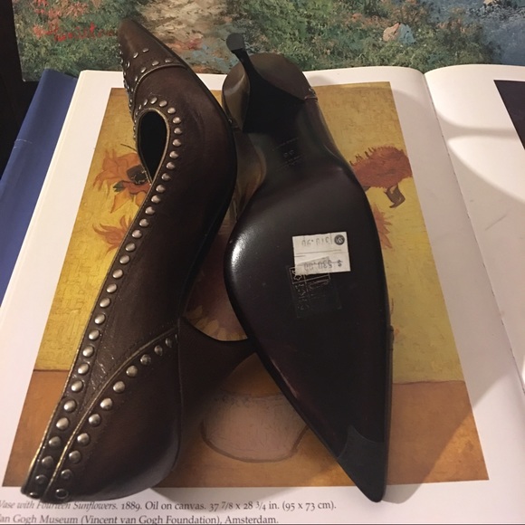 Prada Heels - Picture 4 of 6