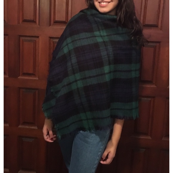 Blanket Scarf - Picture 3 of 4