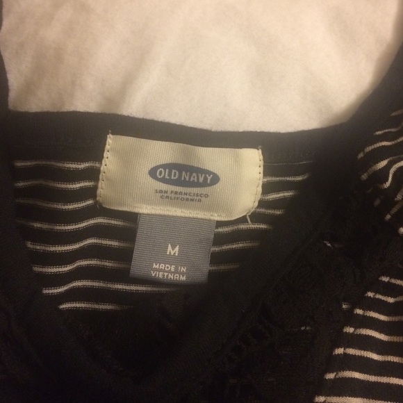 Old navy striped tank - Picture 3 of 3