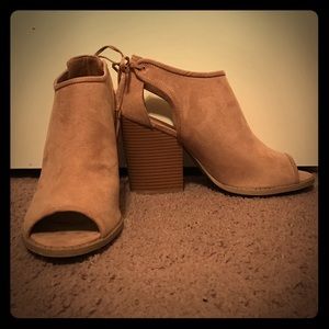 Open toed booties