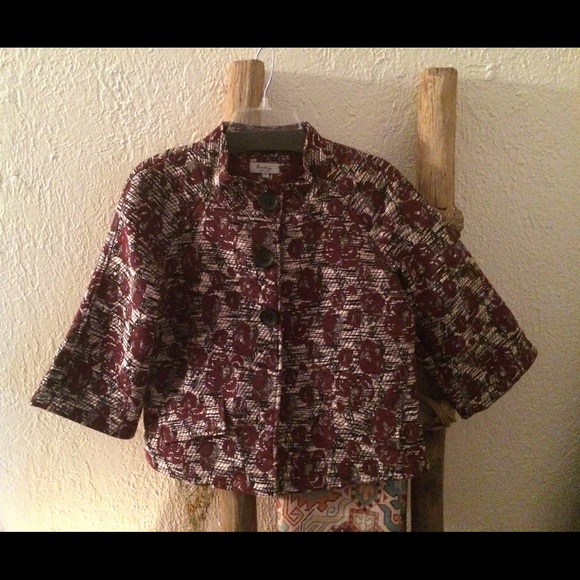 Very pretty, floral embellished blazer jacket