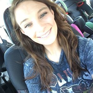 Meet your Posher, Kelli