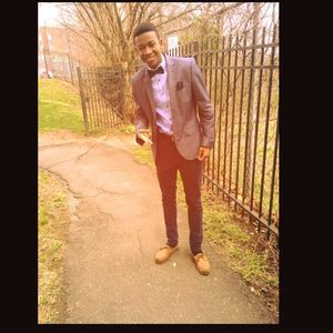 Meet your Posher, Holledens