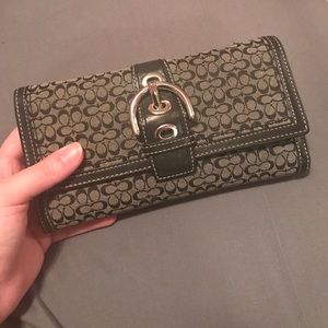 Authentic Coach wallet