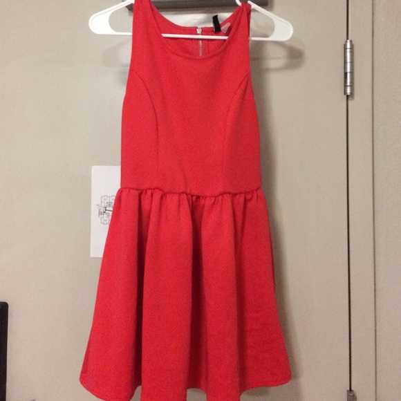 Brand New Red Sleeveless Dress - Picture 1 of 2