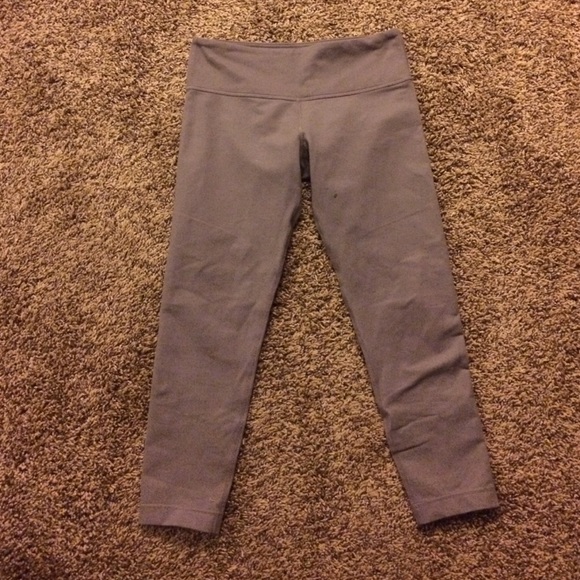 Lululemon crop leggings