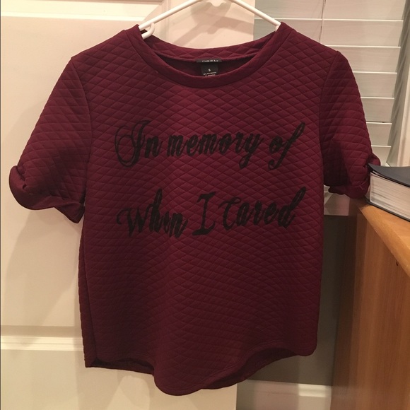 Sweater T - Picture 1 of 1