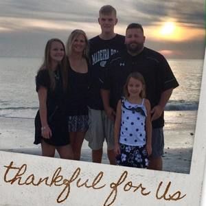 Meet your Posher, Noelle