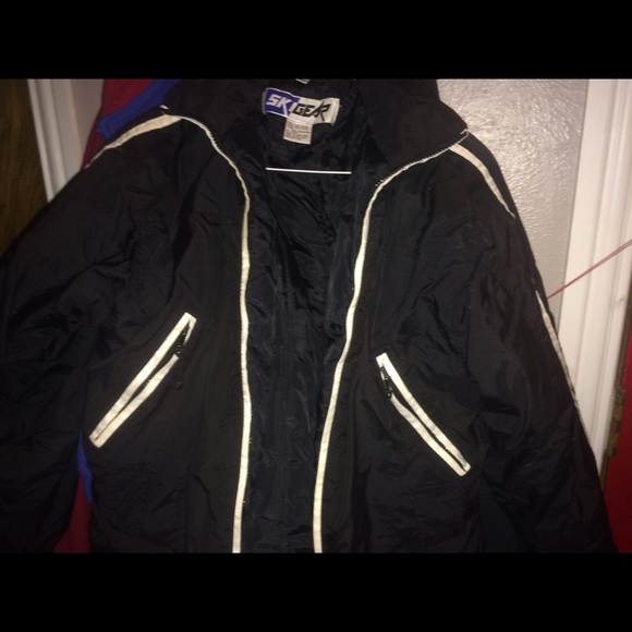 Ski gear jacket
