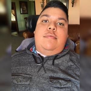 Meet your Posher, Cesar