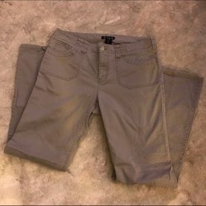Victoria's Secret - The Christie Fit Pant in khaki