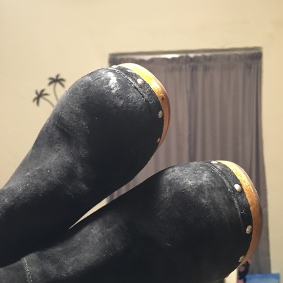 additional pic - Picture 1 of 1