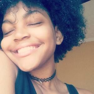 Meet your Posher, Charielle