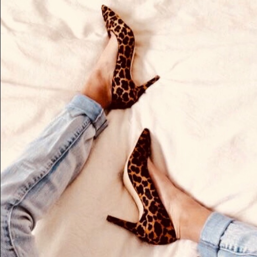 Comfort Plus Predictions cheetah heels. Size 8.5