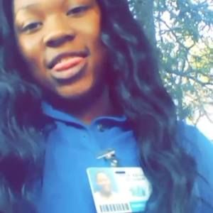 Meet your Posher, Alexus