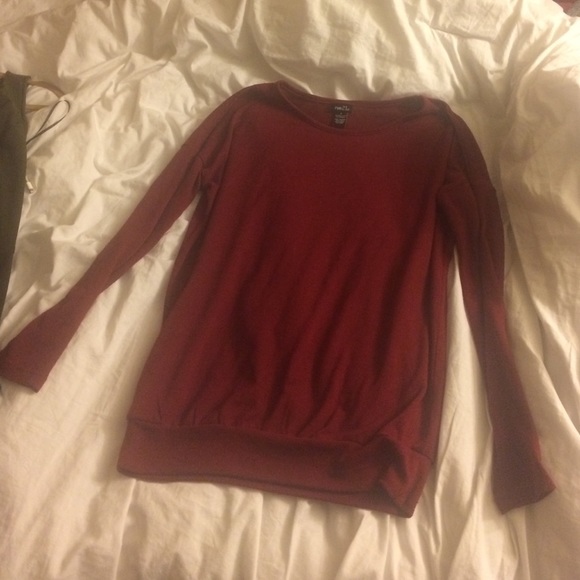 Rue 21 red sweater - Picture 1 of 2
