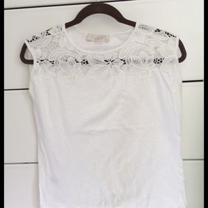 EUC White Crochet Neckline Boxy Tee