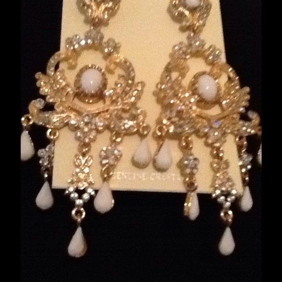 Mia Collection Chandelier Earrings - Picture 2 of 3