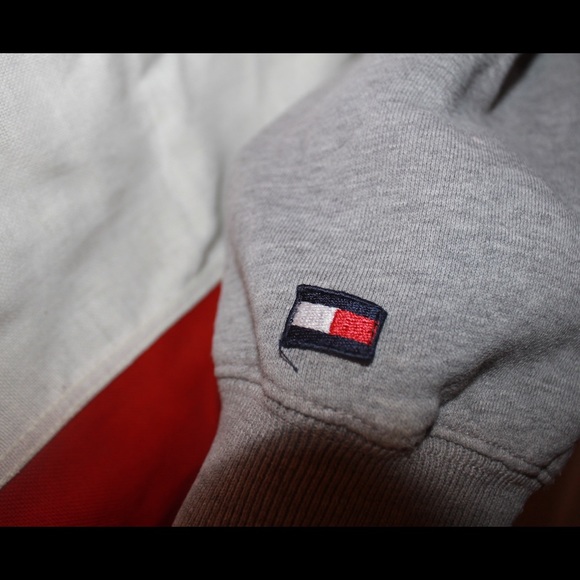 Tommy Hilfiger sweatshirt