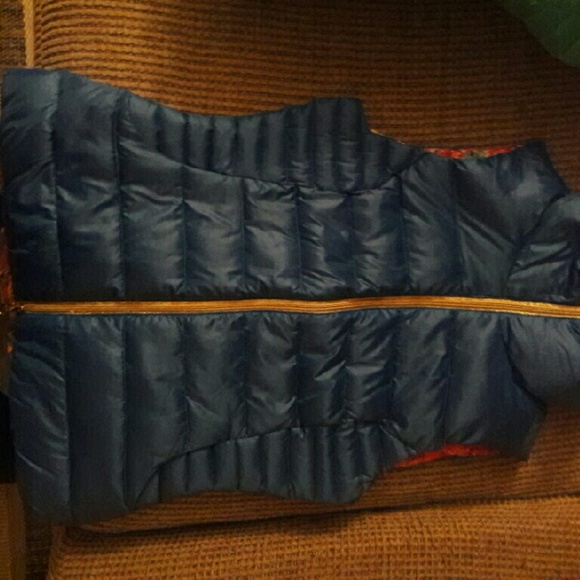 ALLIE PACKAGE QUILTED VESTED - Picture 3 of 3