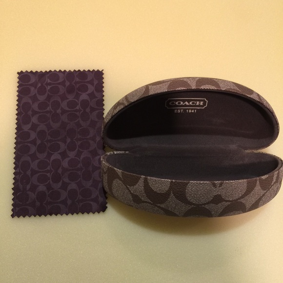 Authentic Coach Delphine sunglasses w/case - Picture 3 of 4