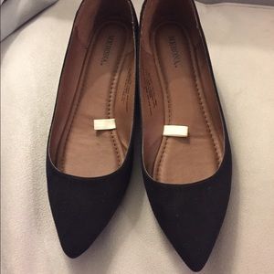 Black faux suede/fabric Pointy toed flats