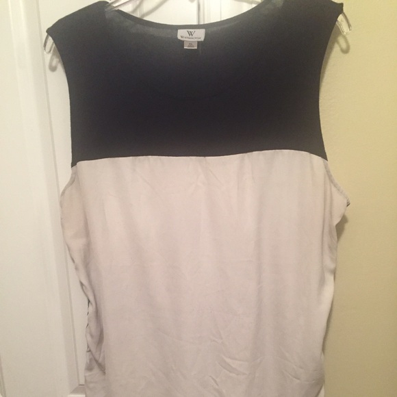 Black top/white bottom w/green strip on each side - Picture 1 of 3