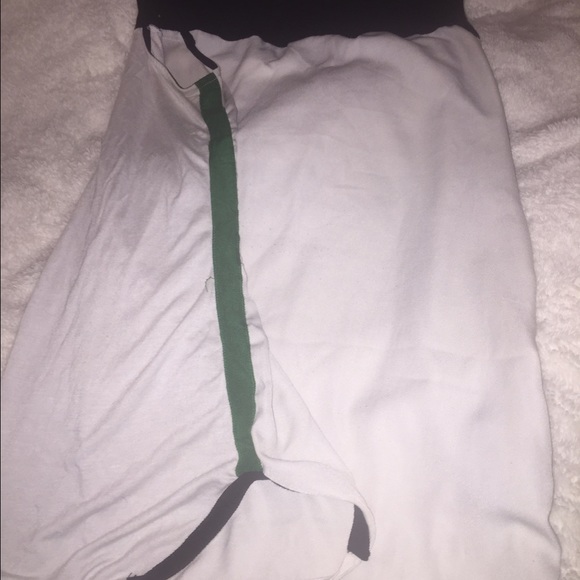 Black top/white bottom w/green strip on each side - Picture 3 of 3