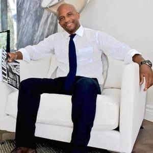 Meet your Posher, Roger