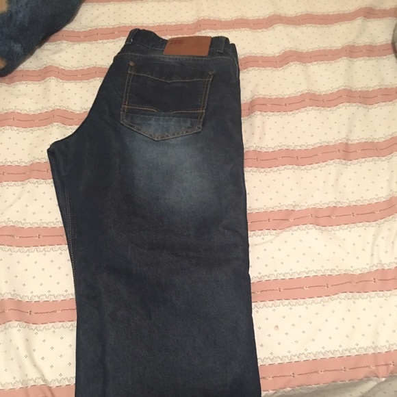 👖 - Picture 2 of 3