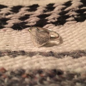 Authentic Tiffany & Co. stealing silver ring