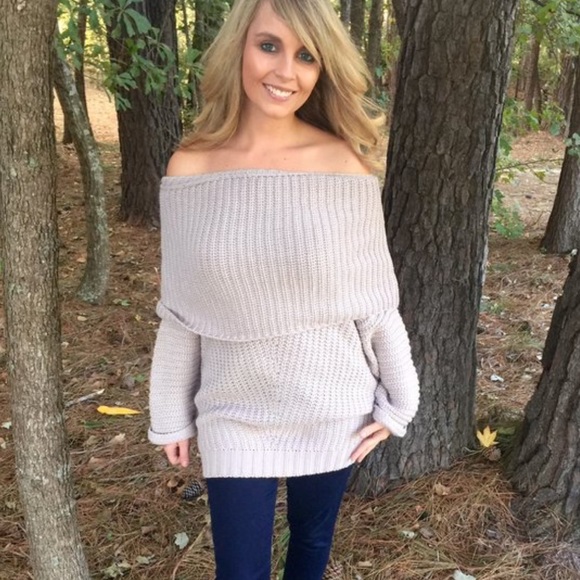 Maybe sweater - Picture 2 of 3