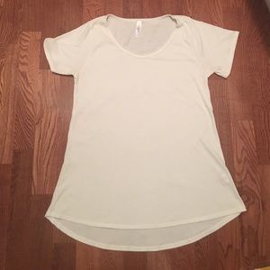 Lularoe Classic T size Small 🦄🎄🎀