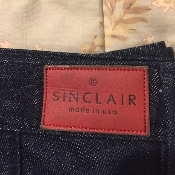 SINCLAIR - Picture 2 of 2