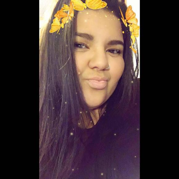 Meet your Posher, Abby