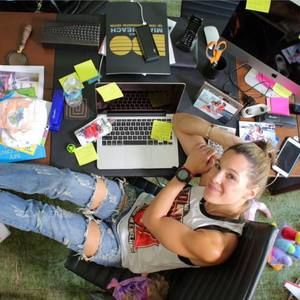 Meet your Posher, Alexandra