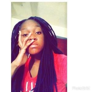 Meet your Posher, Sharon