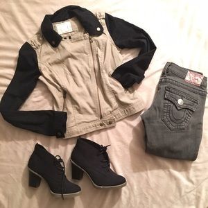 FOREVER 21 💋 DUAL TONE MOTO JACKET