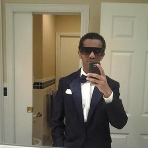 Meet your Posher, Eyoseyas