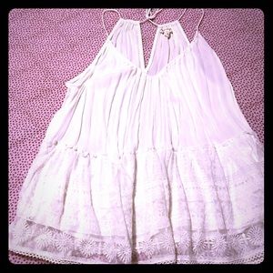 "Staring at stars" tank