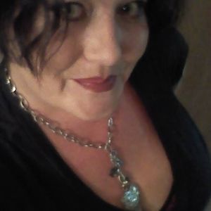 Meet your Posher, Shay