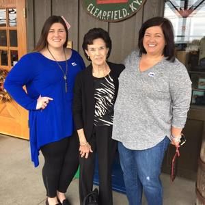 Meet your Posher, Hannah