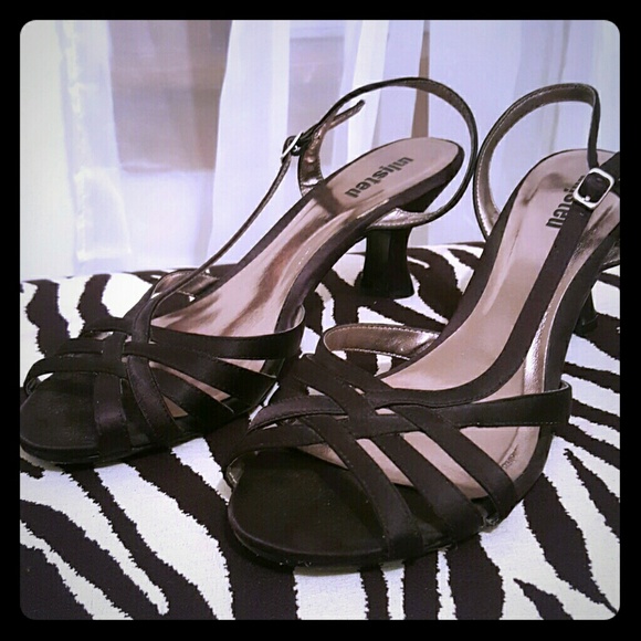 Dressy heels
