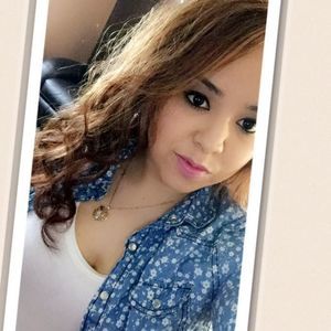 Meet your Posher, Mariela