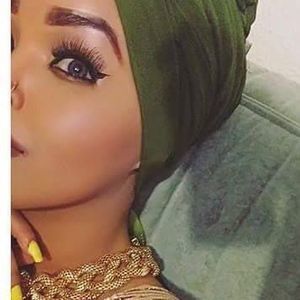 Meet your Posher, Amirah