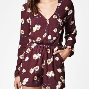 Pacsun Kendall and Kylie Floral print romper