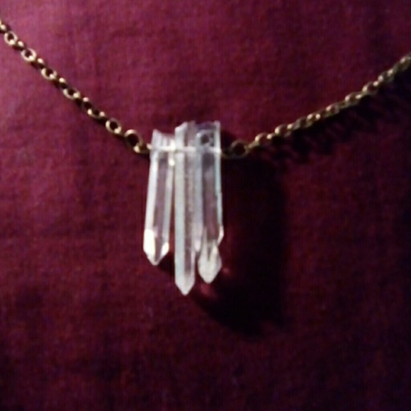 Stunning  quartz necklace - Picture 4 of 4