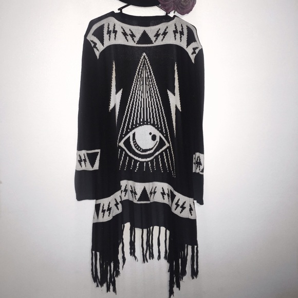 Unif Psychic Poncho