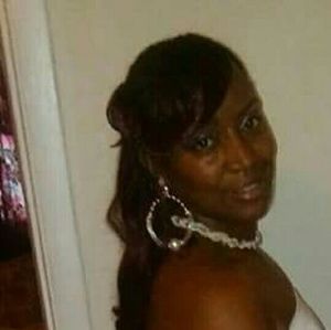 Meet your Posher, Charlotte